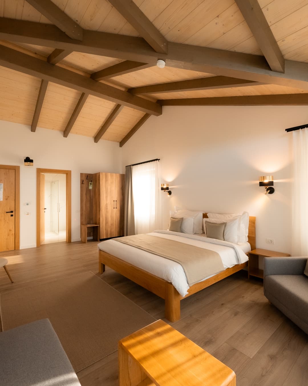 Room image 5