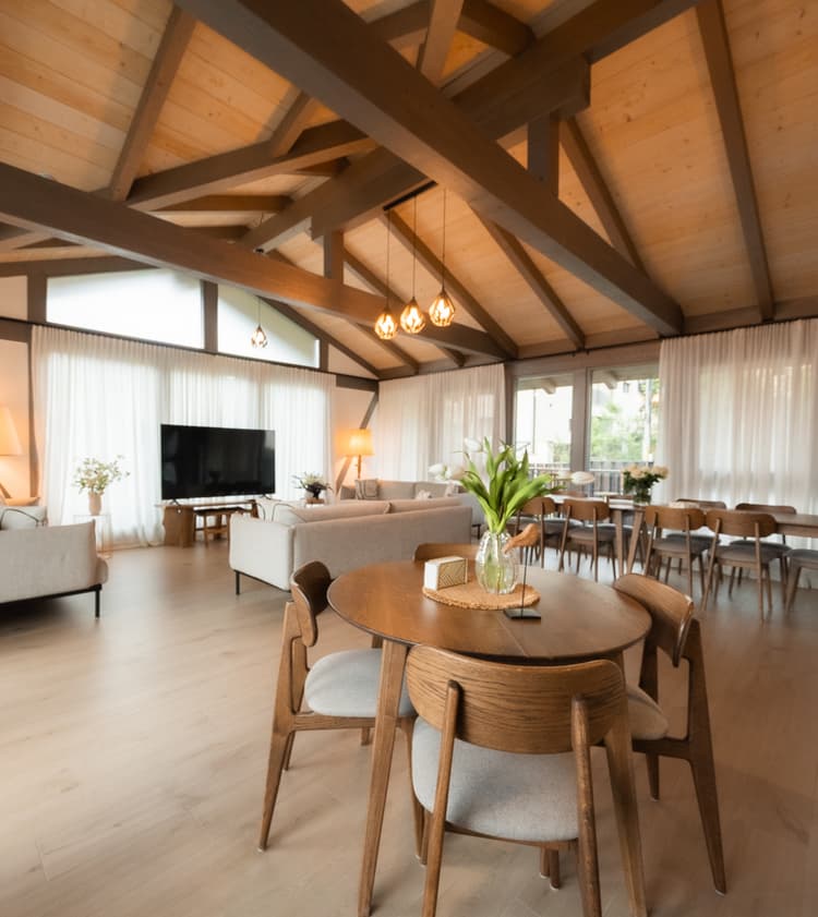Rey Chalet – Refugiul Eleganței în Inima Stațiunii Vatra Dornei